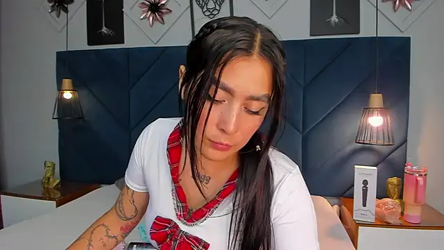 elodie_walker webcam