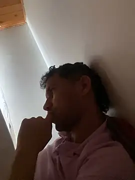 Michaell_Spinelly webcam