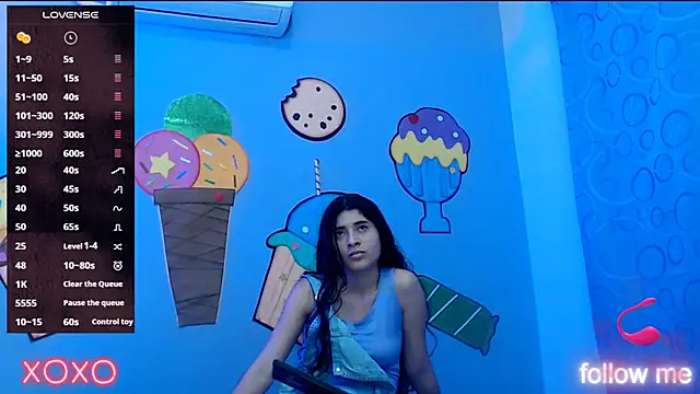 skinnykalitzo18 webcam