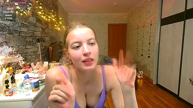 __aphrodita__wow__ - __Aphrodita__wow__'s free webcam - UK Sex Cams