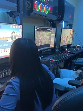 美女TTbeibei178在线直播