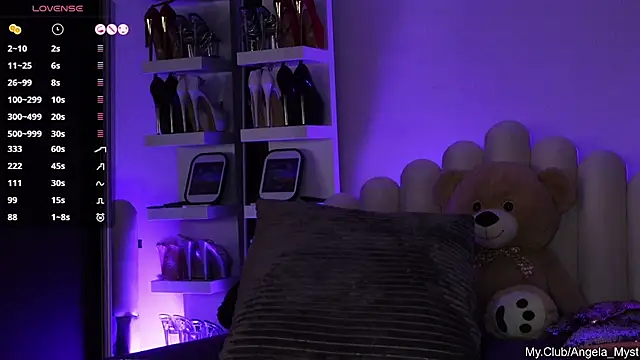 Angela_Myst webcam