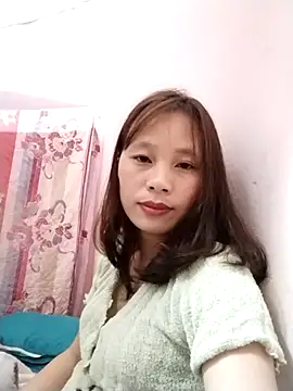 Webcam Model (-Bami-)  is live.Free join now!