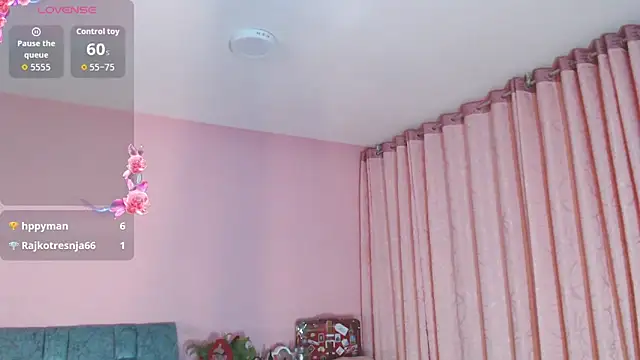 Camila_Russoo webcam