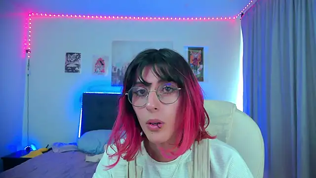 goth_minerva - Goth_minerva's free webcam - UK Sex Cams