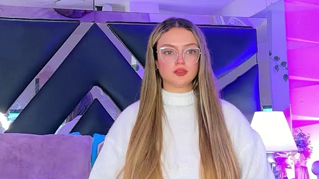 Giigii_Hadid_ webcam