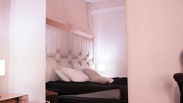 samantavazquez - SamantaVazquez's free webcam