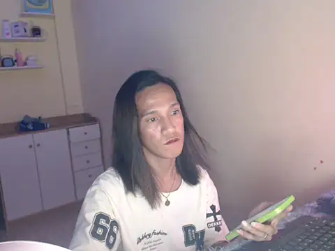 ashelyxyn69xx webcam