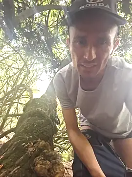 Nacho18hot's live cam