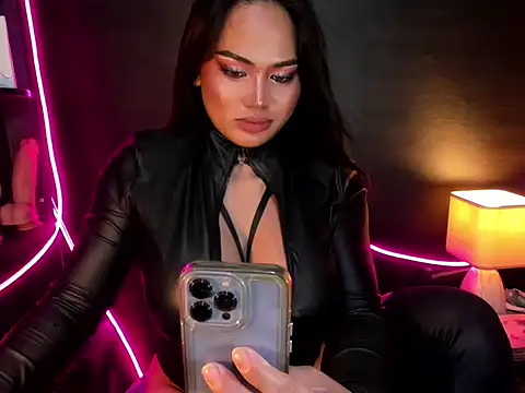 tempestouspleasure - TempestousPleasure's free webcam - UK Sex Cams