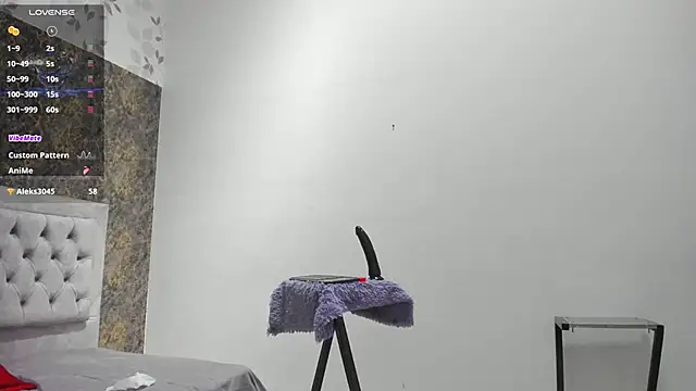 zoe_baby1 - Zoe_baby1's free webcam - UK Sex Cams