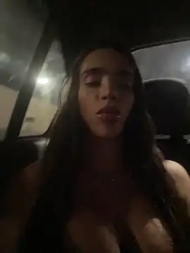 Webcam Model (sisterhong)  is live.Free join now!