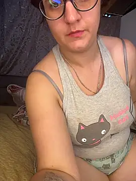 Soe_Lara live sex cam