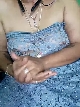 Webcam Model (negatamil)  is live.Free join now!