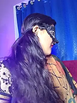 Webcam Model (noty_girl2)  is live.Free join now!