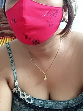 BongQueen9 webcam