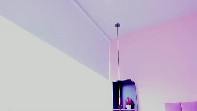 violet_myerrs webcam