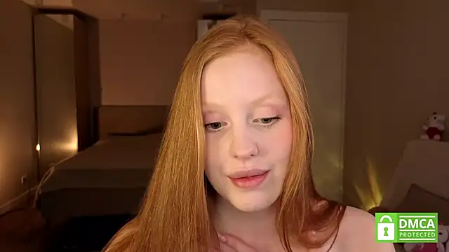 lulu_moonmoon webcam