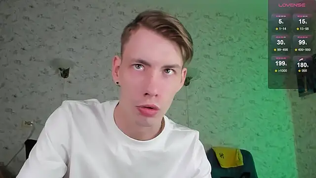 erick__deen (M young) - Cumshow #Lovense ❤️ ❤️ ❤️