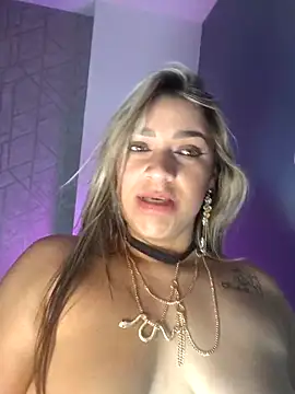 NicoleDiior webcam