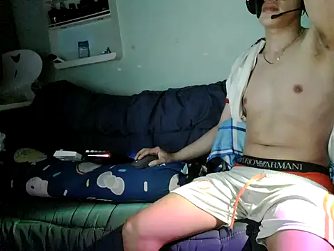 boyhigh1997 webcam