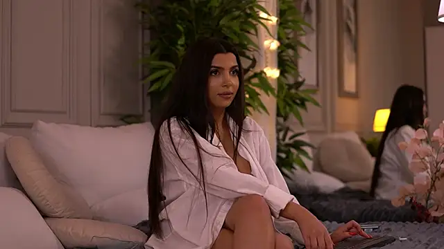 NicoleCellini webcam