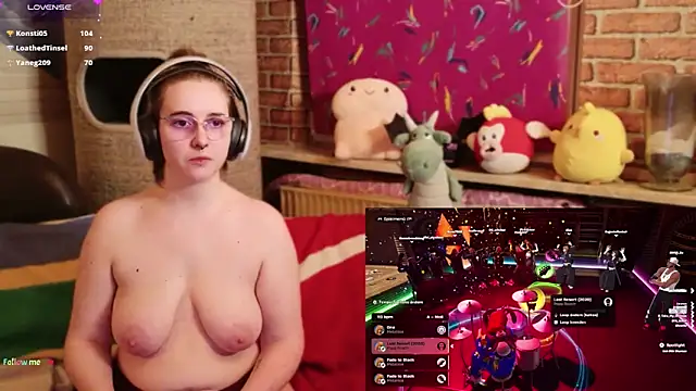 GamerGirl_Eve webcam