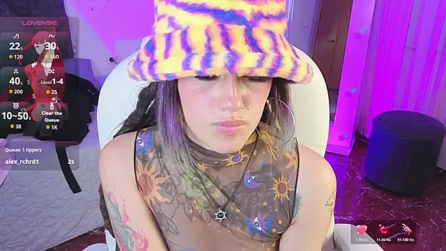 _sharlotte777 webcam