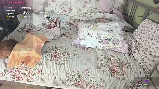 BustyDonnaSexyy webcam