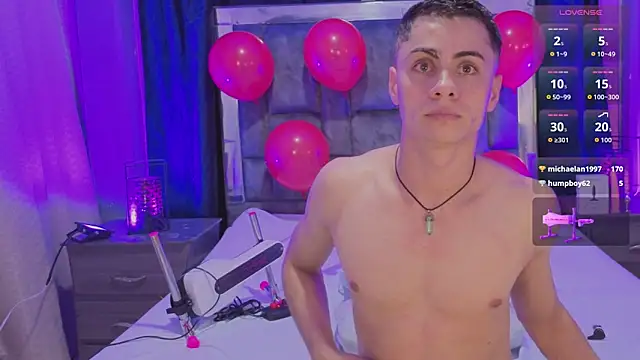 leomonnroe - LeoMonnroe's free webcam - UK Sex Cams