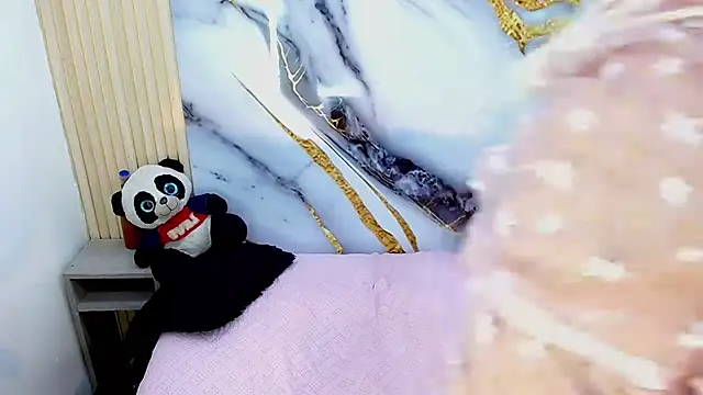 natashaislerxxx webcam