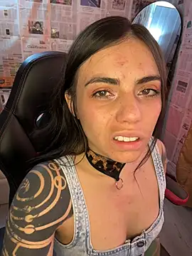 i_am_nina_ (F young) - love me