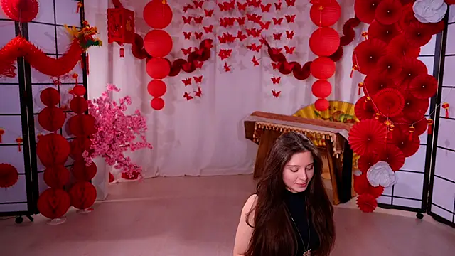 kittycaitlin - KittyCaitlin's free webcam - UK Sex Cams