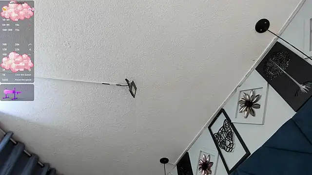 elodie_walker webcam