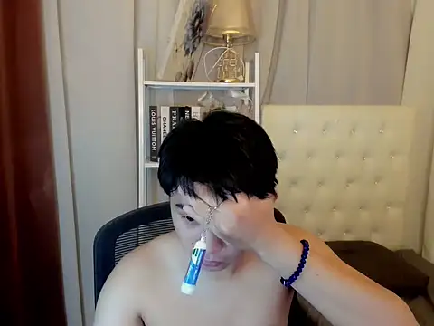 davincihugecock webcam