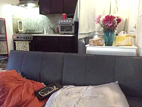 littyleesh1 - Littyleesh1's free webcam - UK Sex Cams