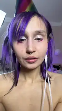 bigbabykiki - Bigbabykiki's free webcam - UK Sex Cams