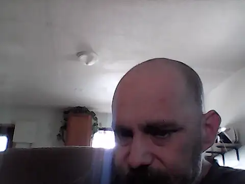 crazyheratic8 webcam