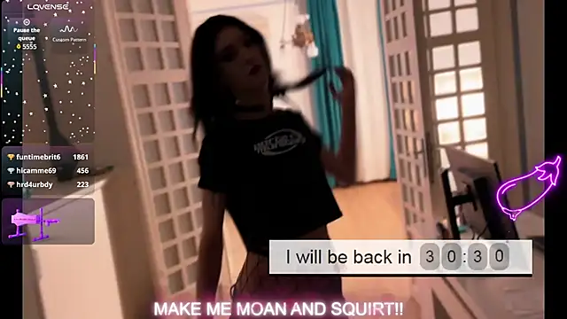 Sage_Heartt's live cam