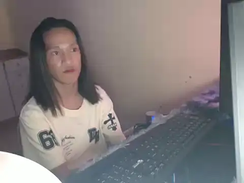 ashelyxyn69xx webcam