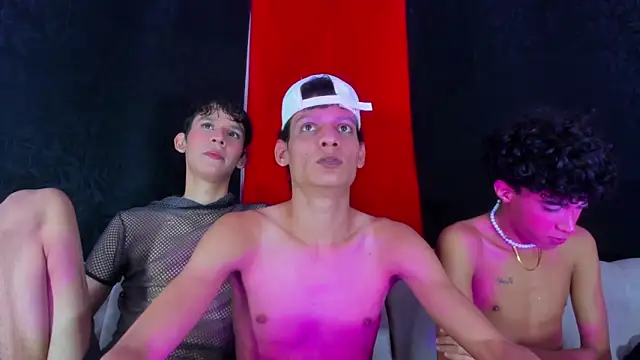 Pleasure_boys_hot webcam