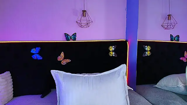 Anastasia_Whitee webcam