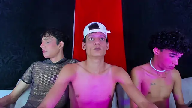 Pleasure_boys_hot webcam