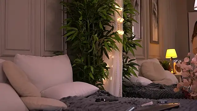 NicoleCellini webcam