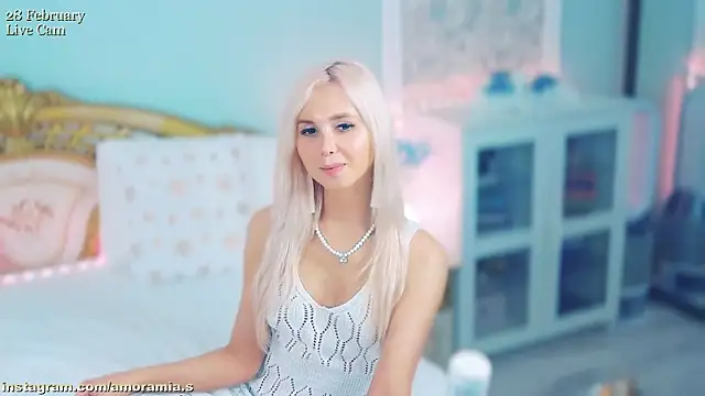 amoramias - Amoramias's free webcam