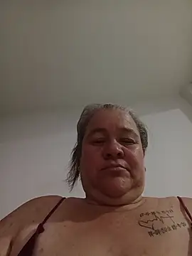 MilF-eterna_69 webcam