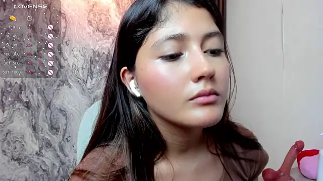 amy_innocent_1 webcam