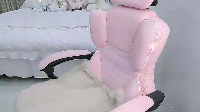 美女xiaokaixin在线直播