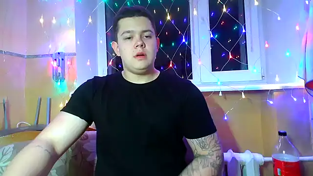 CuteButNaughty_ webcam