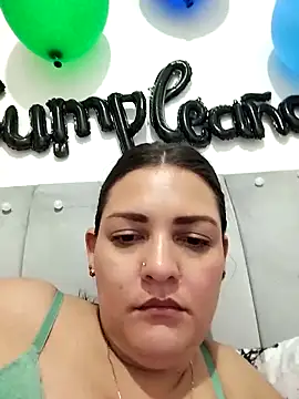 Mia_Hampton webcam